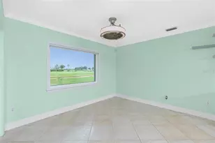 12001 SW Kingsway Cir, Lake Suzy, FL 34269 - Photo 15