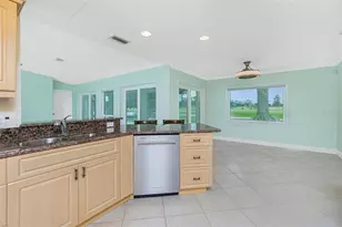 12001 SW Kingsway Cir, Lake Suzy, FL 34269 - Photo 25