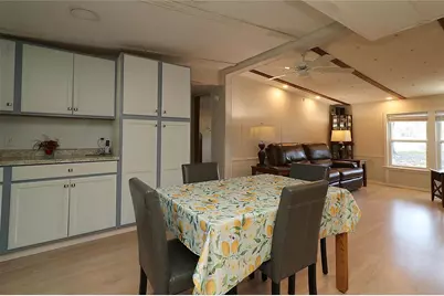 18435 SE 58th Street, Ocklawaha, FL 32179 - Photo 7