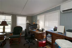 18435 SE 58th St, Ocklawaha, FL 32179 - Photo 21