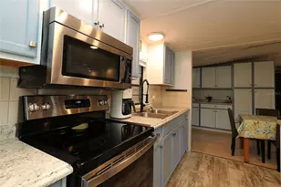 18435 SE 58th St, Ocklawaha, FL 32179 - Photo 11