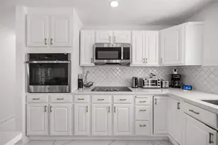 1728 Cornwallis Pkwy, Cape Coral, FL 33904 - Photo 15