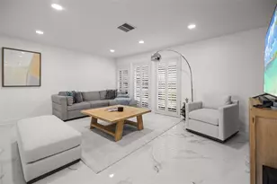 1728 Cornwallis Pkwy, Cape Coral, FL 33904 - Photo 11