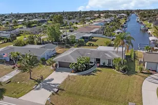 1728 Cornwallis Pkwy, Cape Coral, FL 33904 - Photo 45