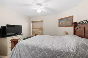 10468 S Drew Bryant Cir, Floral City, FL 34436 - Photo 13