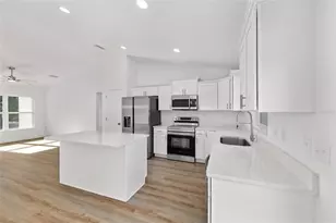 12974 SE 42nd Ct, Belleview, FL 34420 - Photo 13