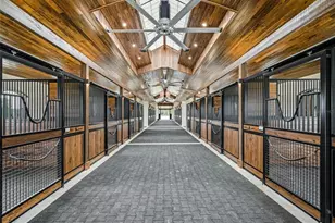 2380 NW 72nd Ct, Ocala, FL 34482 - Photo 5