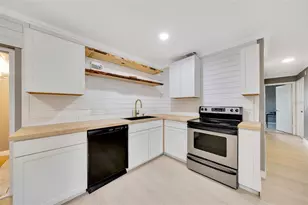 219 Marion Oaks Ln, Ocala, FL 34473 - Photo 11