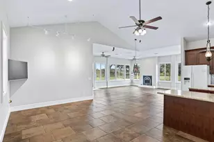 402 SW 127th Pl, Ocala, FL 34473 - Photo 15