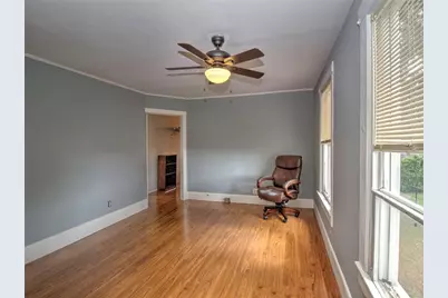 944 E Silver Springs Boulevard, Ocala, FL 34470 - Photo 25