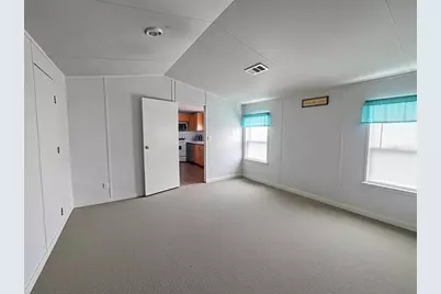 6750 NE 1st Place, Ocala, FL 34470 - Photo 3