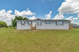14430 SE 61st Ave, Summerfield, FL 34491 - Photo 1