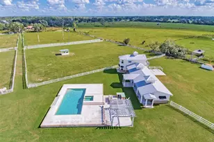 15200 Rawls Rd, Sarasota, FL 34240 - Photo 3