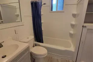 219 NE Tuscawilla Ave, Ocala, FL 34470 - Photo 7