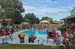 21511 SW Plantation Street SW, Dunnellon, FL 34431 - Photo 1