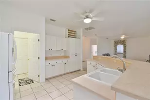 5551 NW 25th Loop, Ocala, FL 34482 - Photo 9