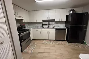 8134 Fairways Cir, Ocala, FL 34472 - Photo 9