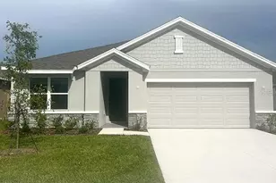 10444 Tucker Rd, Weeki Wachee, FL 34613 - Photo 1