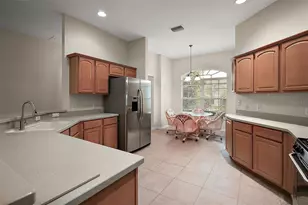 611 Allenwood Loop, The Villages, FL 32162 - Photo 7