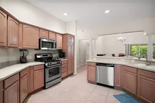 611 Allenwood Loop, The Villages, FL 32162 - Photo 5