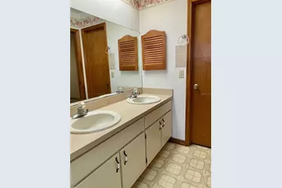 1112 NE 130th Terrace, Silver Springs, FL 34488 - Photo 37