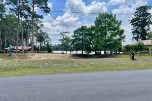 1112 NE 130th Terrace, Silver Springs, FL 34488 - Photo 5