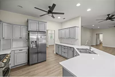 4750 SE 216th Avenue, Morriston, FL 32668 - Photo 9