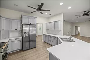 4750 SE 216 Ave, Morriston, FL 32668 - Photo 9