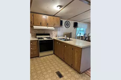 13059 NE 44th Lane, Silver Springs, FL 34488 - Photo 3