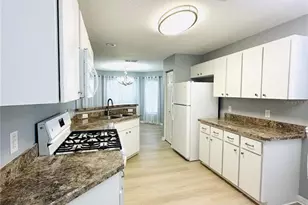 9706 SW 92nd Place Rd, Ocala, FL 34481 - Photo 5