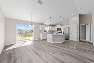 10135 SW 130th Terrace, Dunnellon, FL 34432 - Photo 7