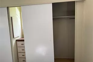 38635 Alston Ave, Zephyrhills, FL 33542 - Photo 7