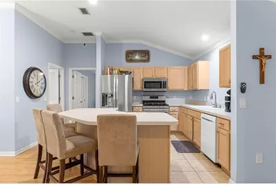 9161 SE 169th Bentley Street, The Villages, FL 32162 - Photo 7