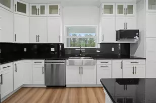 9789 SW 125th Ct Rd, Dunnellon, FL 34432 - Photo 11