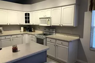 119 Costa Mesa Dr, Lady Lake, FL 32159 - Photo 3