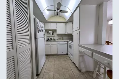 560 Midway Drive #Bld E Unit 560B, Ocala, FL 34472 - Photo 7