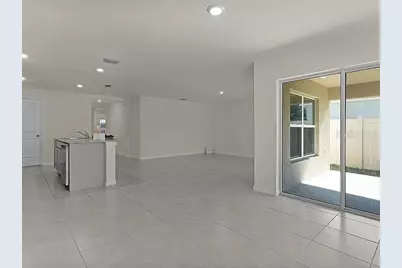 8661 Triumph Circle, Wildwood, FL 34785 - Photo 7