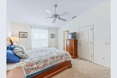 1322 Hollyberry Place, The Villages, FL 32162 - Photo 15