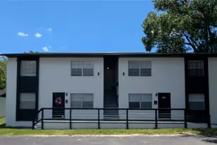 143 SE 13th Ave, Ocala, FL 34471 - Photo 1