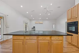 1950 NW 19th St, Crystal River, FL 34428 - Photo 17