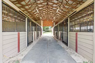 20530 SW 5th Pl, Dunnellon, FL 34431 - Photo 9