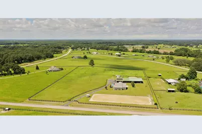 19830 SE 15th Place, Morriston, FL 32668 - Photo 1