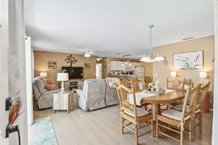 2863 Barboza Dr, The Villages, FL 32162 - Photo 5