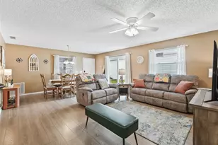 2863 Barboza Dr, The Villages, FL 32162 - Photo 7