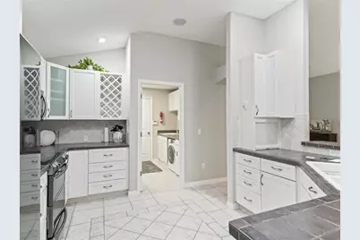 7294 SE 171st Brookhaven Place, The Villages, FL 32162 - Photo 9