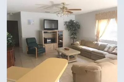 748 Angelita Avenue, Lady Lake, FL 32159 - Photo 7