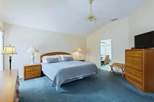 901 San Benito Ln, The Villages, FL 32159 - Photo 15