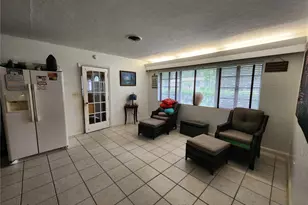 1137 NE 9th St, Ocala, FL 34470 - Photo 11