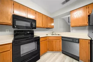 1701 SE 24th Rd, Ocala, FL 34471 - Photo 7