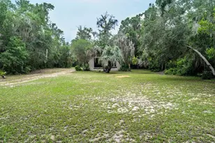 13668 NE 226th Ave Rd, Fort Mc Coy, FL 32134 - Photo 23